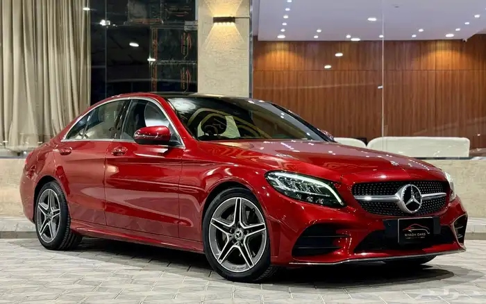 مرسيدس 2020 C200 فل (بحالة ممتازة) 1
