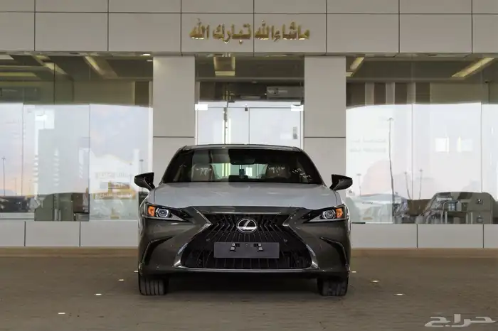لكزس - ES250 لاكجيري - 2025 - نص فل - خليجي 2