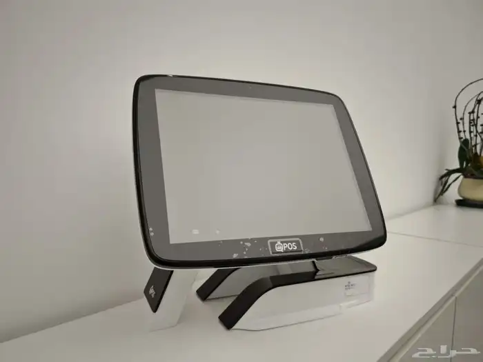 اجهزة كاشير لمس بمعالج i5 متوفر شاشة وشاشتين ابيض واسود 0