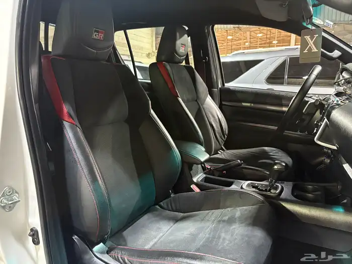 تويوتا هايلوكس 2023 ديزل 10