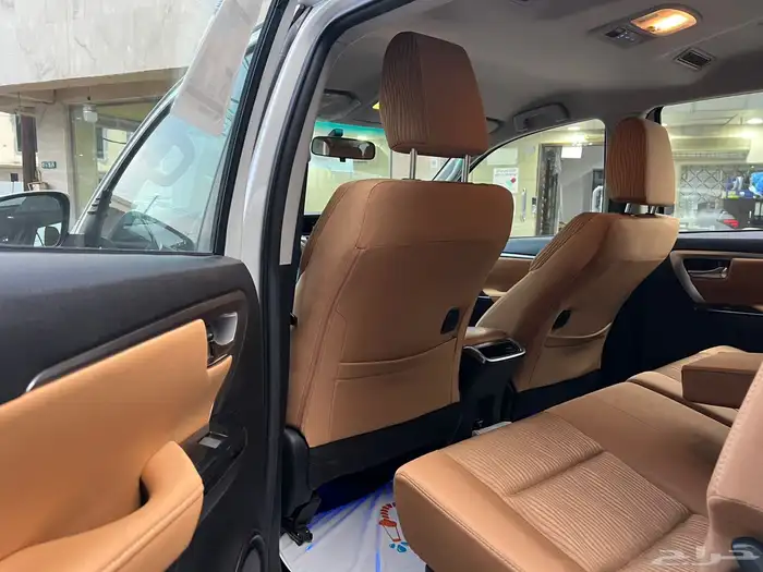 تويوتا فورتشنر 2023 تماتيك 6 سرندل شبه اصفار 5