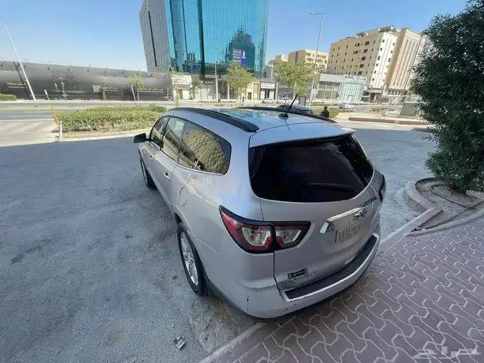 شيفروليه ترافيس عائلية 7 راكب موديل2013 1