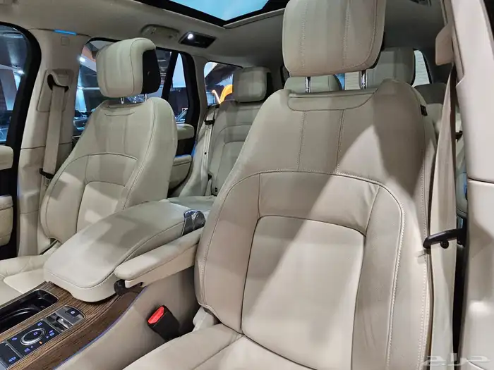 لاندروفر Range Rover HSE موديل 2019م (وارد الناغي) 8
