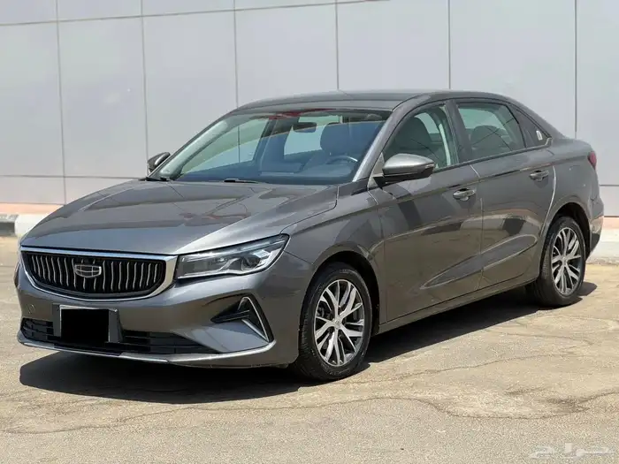 جيلي 7 امجراند 2023 متوفر 10 سيارات بسعر مغري جدا جدا 38