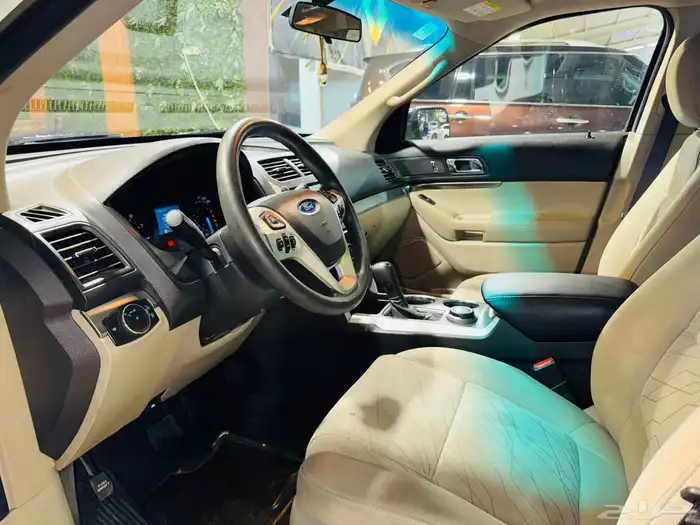 اكسبلور ((2011))بحاله ممتازه 12