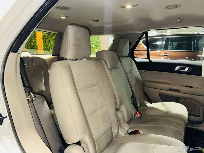 اكسبلور ((2011))بحاله ممتازه 5