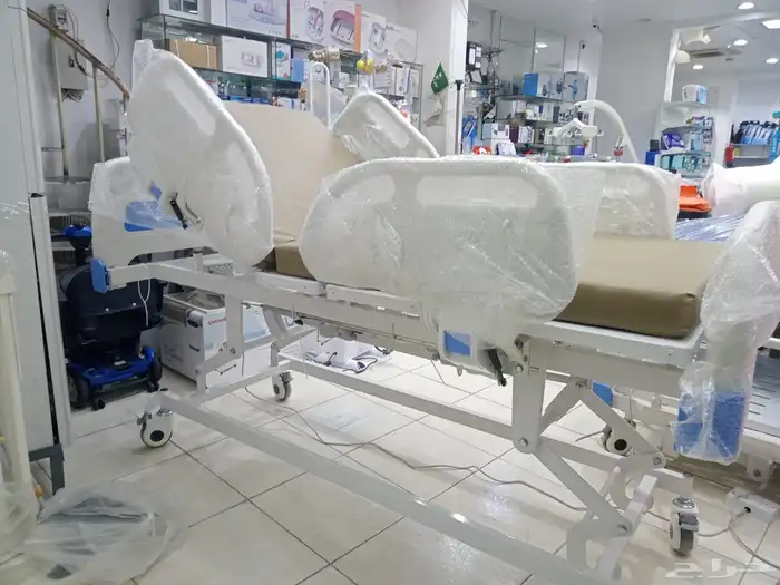 سرير طبي بكج كامل ممتااز 5