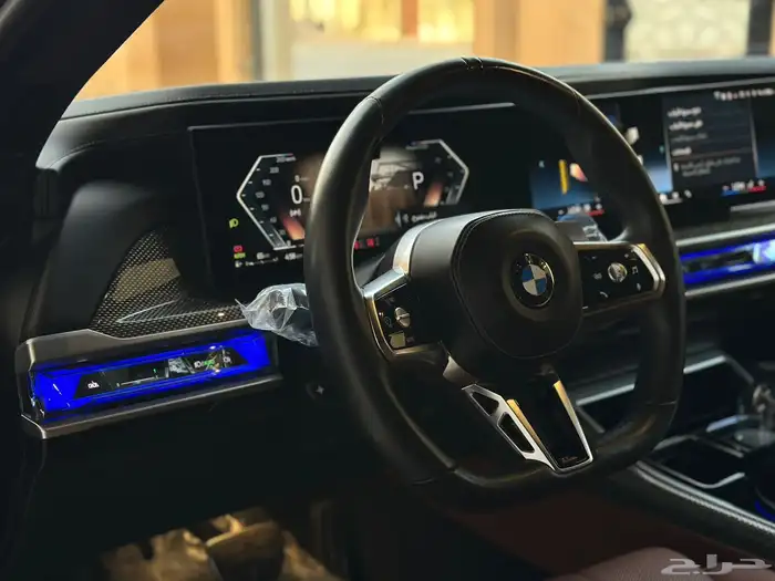 بي ام دبليو 2023 735Li كت M ممشى قليل 27