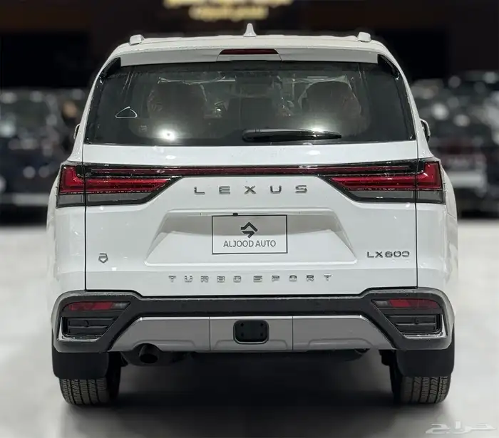 جيب لكزس LX600 BB موديل 2025 فل كامل جديد بريمي . 3