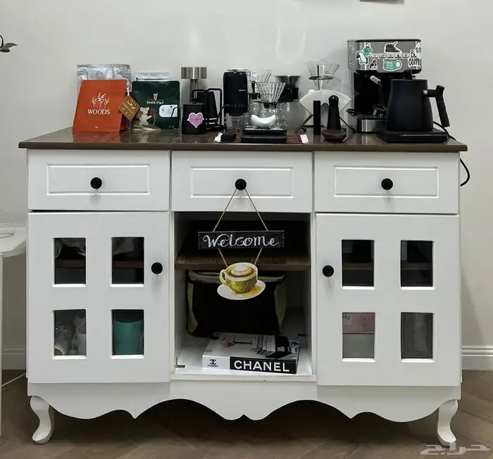 دولاب كافيه نظيف للبيع 0