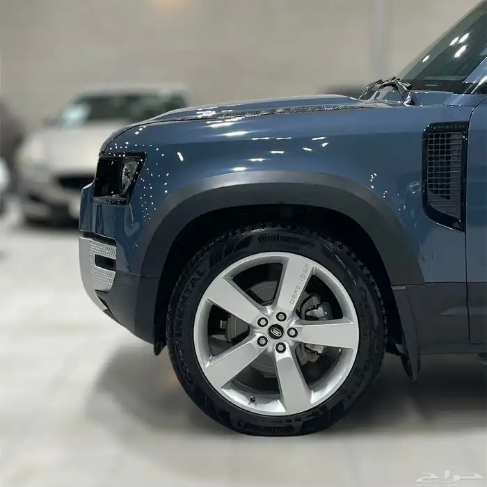 لاندروفر ديفندر 90 - SE موديل 2022 فل كامل مستعمل 6