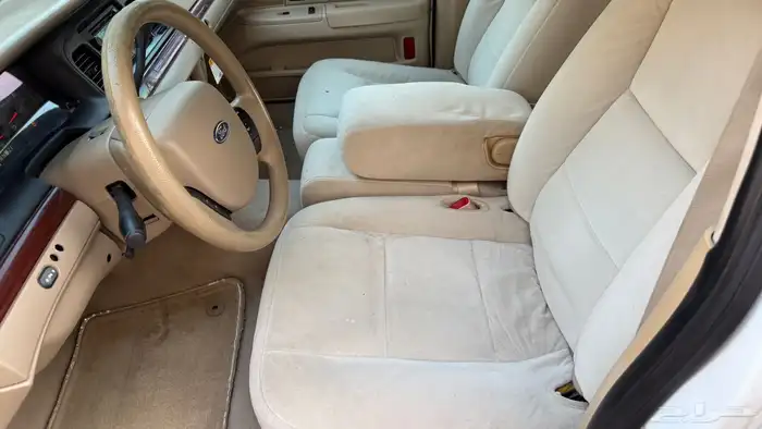 فورد فكتوريا 2011 مخزن 18