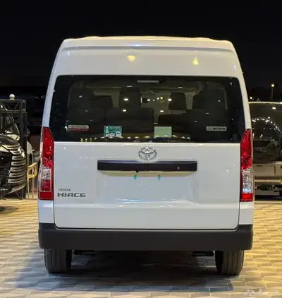 باص هايس 2026 بنزين 13 راكب جير عادي index