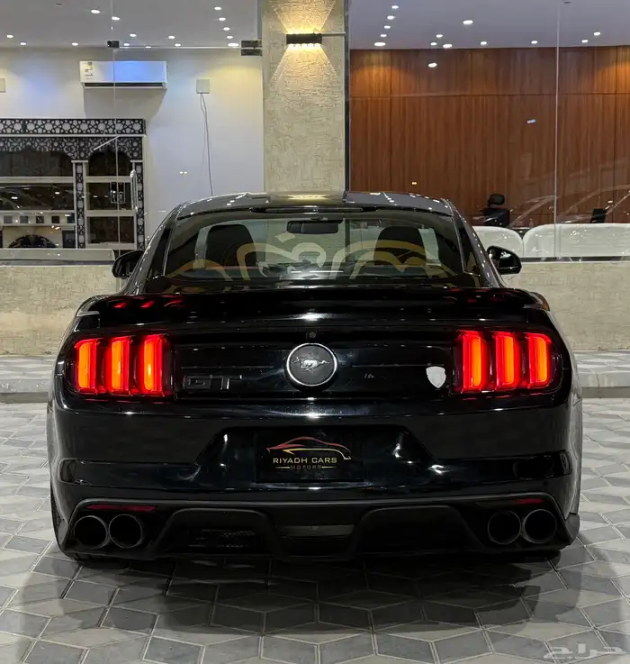 موستنج 2015 V4 جيرعادي (بحالة ممتازة) 3