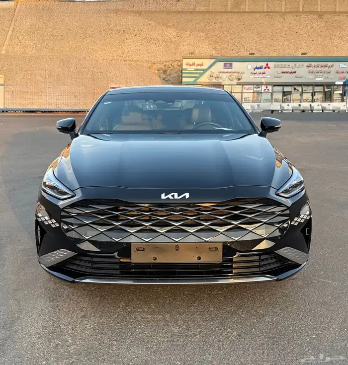 كيا K8 بنورما اعلا مواصفات 2022 بحالة الوكاله للبيع 1