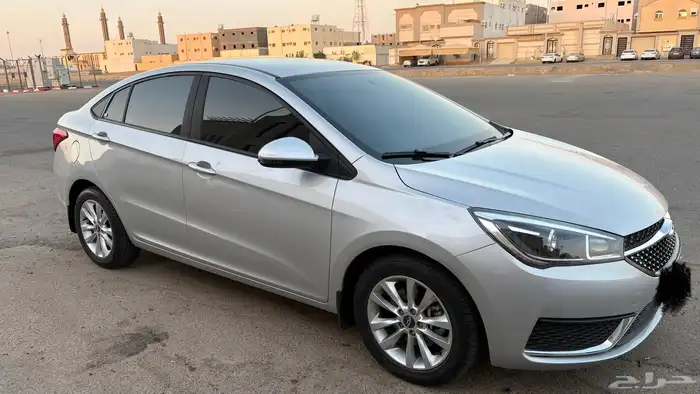 شيري اريزو 5 2023 8