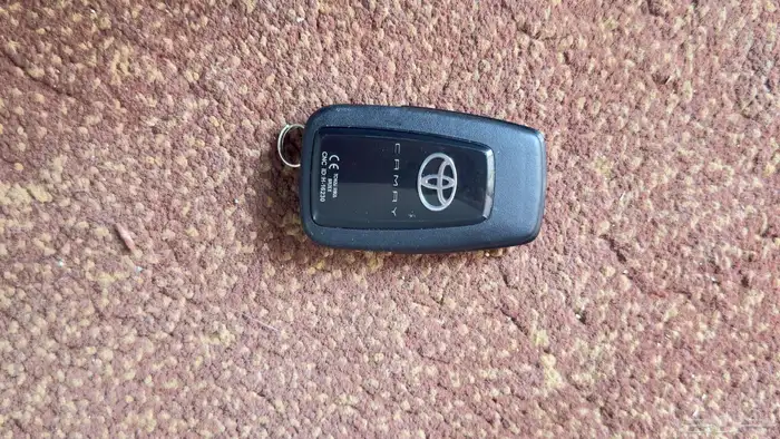 ريموت كامري قراندي موديل 21 اصلي وكاله 1