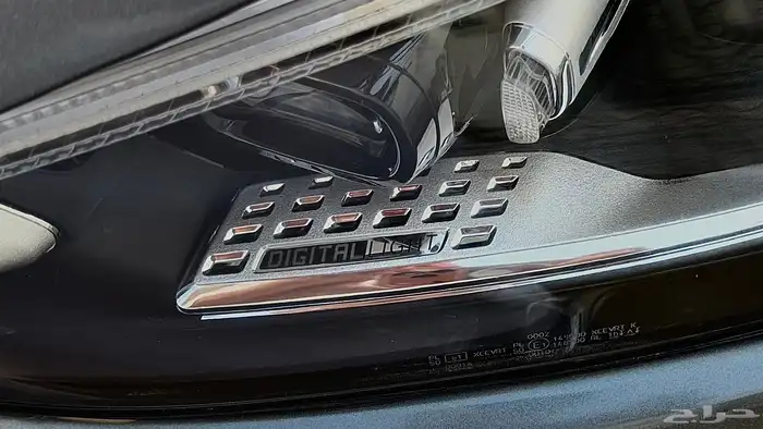 مرسيدس C200 2023 19