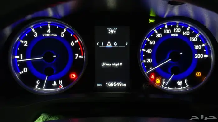 تويوتا هايلوكس غمارتين GLX 2019 بقمه النظافه 17