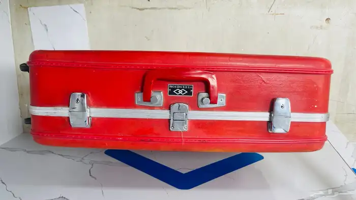 شنط سفر قديمه 5