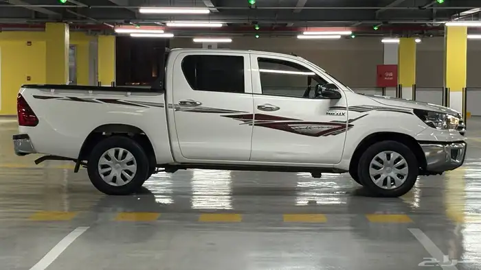 تويوتا هايلوكس غمارتين GLX 2019 بقمه النظافه 11