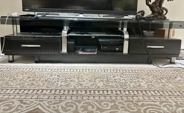 كنبات و طاولات 3