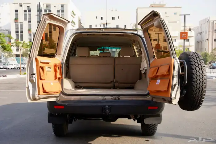 لاندكروزر Gx هدد للبيع 31