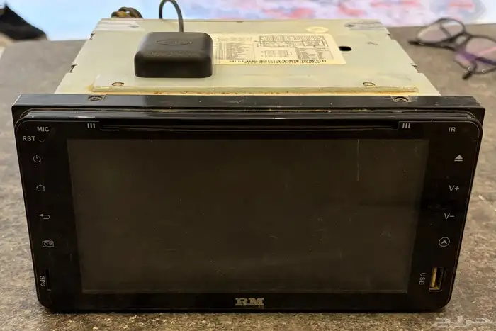 شاشة جيب شاص وربع 2010 0