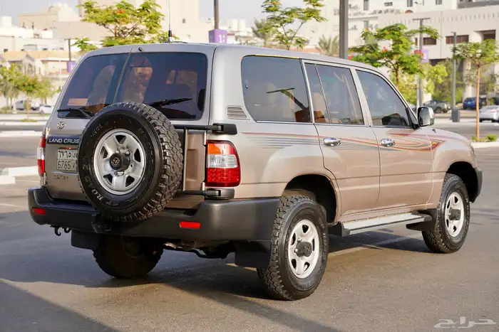 لاندكروزر Gx هدد للبيع 8