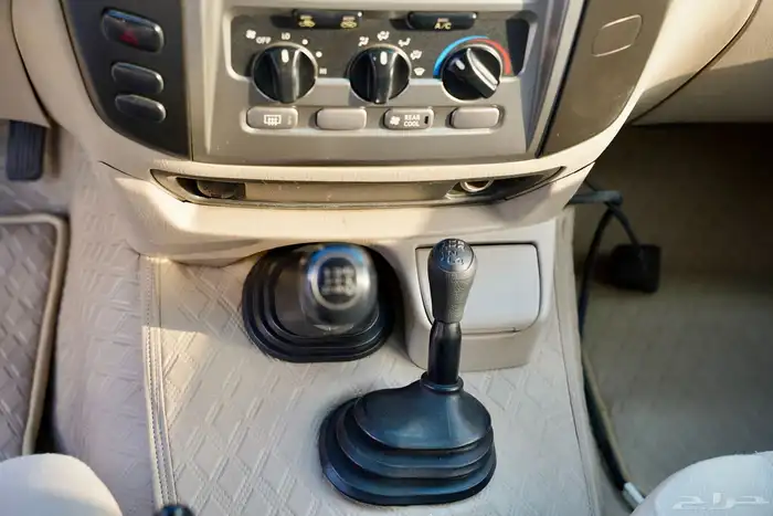 لاندكروزر Gx هدد للبيع 25