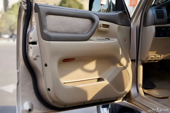 لاندكروزر Gx هدد للبيع 15