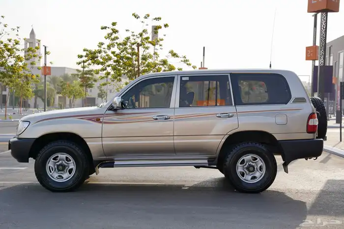 لاندكروزر Gx هدد للبيع 4