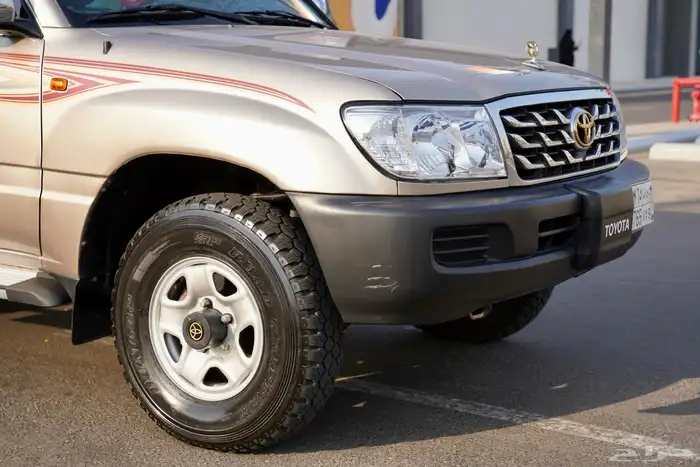 لاندكروزر Gx هدد للبيع 9