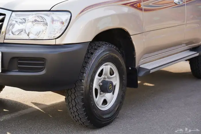 لاندكروزر Gx هدد للبيع 11