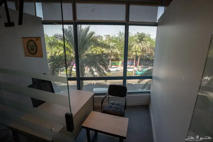 مكاتب مؤثثة جاهزة للإيجار في موقع استراتيجي بالرياض 0