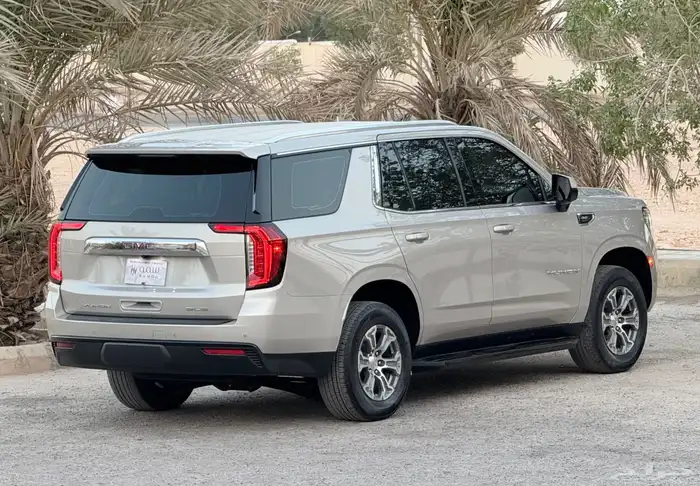 يوكن SLE موديل 2023 قصير دبل شرط 6