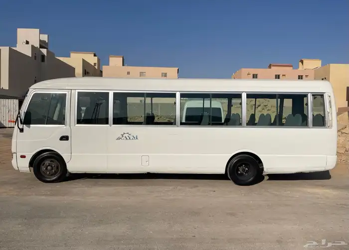 باصات هيونداي و ميتوسبيشي روزا للبيع 3