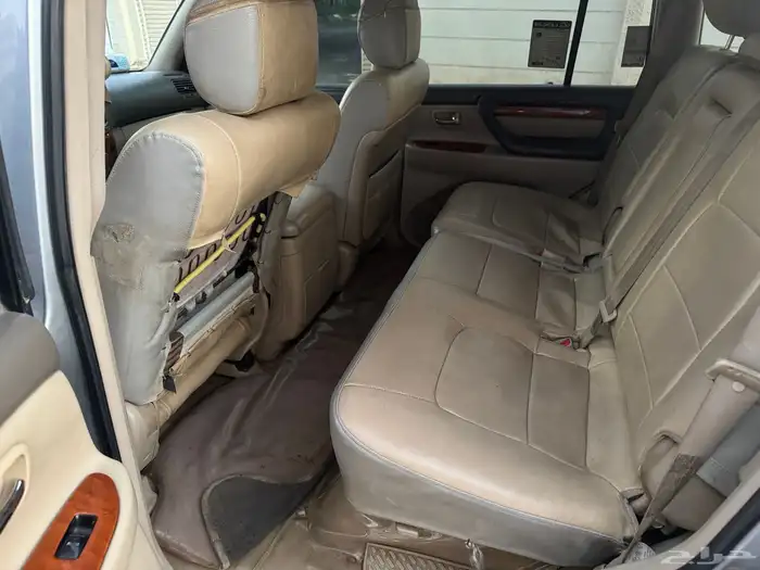 للبيع صالون لكزس 9