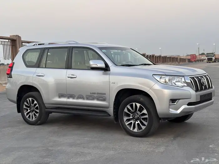 تويوتا برادوTXL 2022فل كامل عداد 39 الف 7