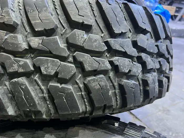 جنوط اكس دي 6 مسمار اصلي فرد f150 مع كفرات حجري مقاس 18 15