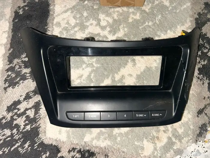 قطع غيار جينيسس كوبية 2013 16