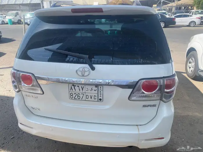 فور شنر 13 فيه رشوش تجميلي متفرقه 1