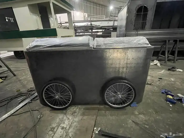 طاولات كورنن بوث استيشن كوشك ستاند جميعها على الطلب 7