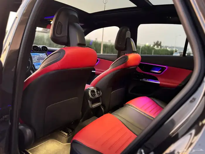 مرسيدس GLC200 2024 على الضمان و الصيانه 13