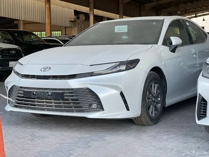 تويوتا كامري موديل 2025 1