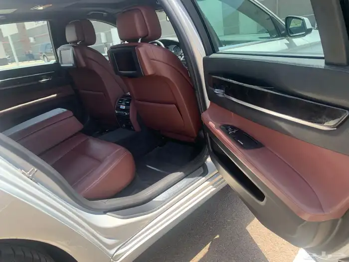 بي ام دبليو 730 2011مواصفات 750 فل كامل اصدار خاص (اندفجول) 16