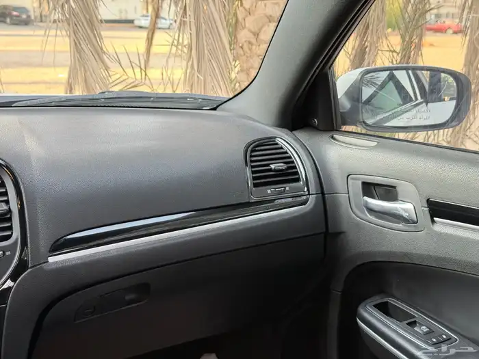 كرايزلر C300s موديل 2021 عالشرط نظيف 28