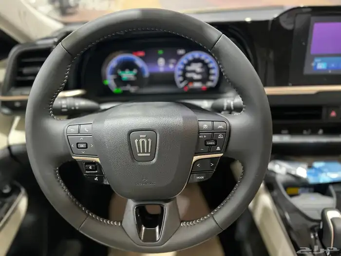 تويوتا   كروان برستيج هايبرد 2026 جديد سعودي 146.600شامل 20