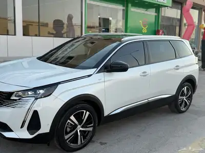 بيجو 5008 - موديل 2024 - أعلى فئة GT lin - مالك اول- م سعودى index