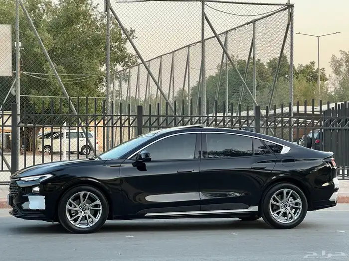 فورد توروس 2024 نص فل سعودي 7